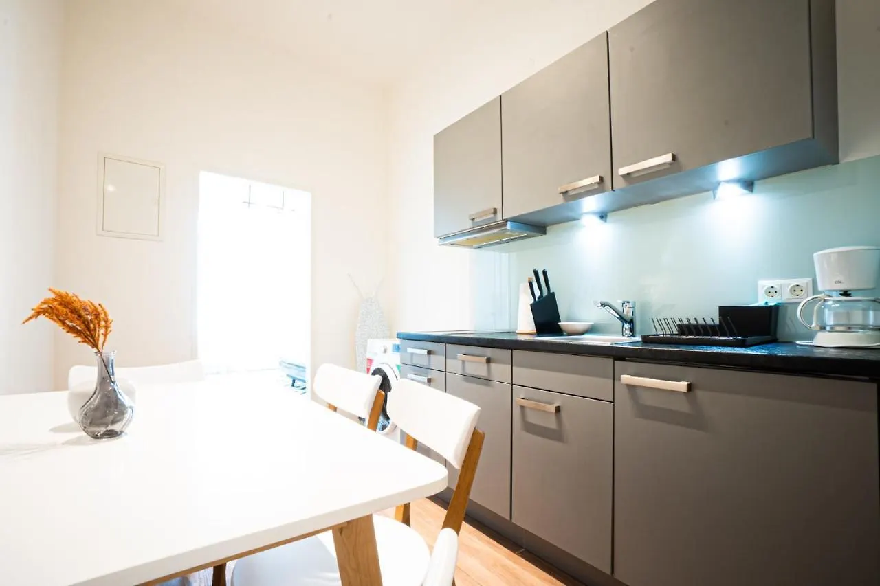 Bright Boutique Apartment Located 15 Min From Stephansdom Vienna